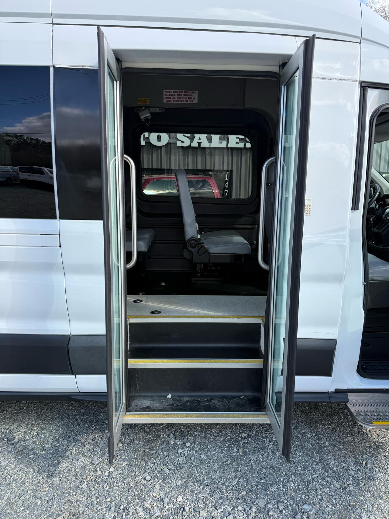 Ford Transit 350 Van High Roof w/Sliding Pass. 148-in. WB EL 2018