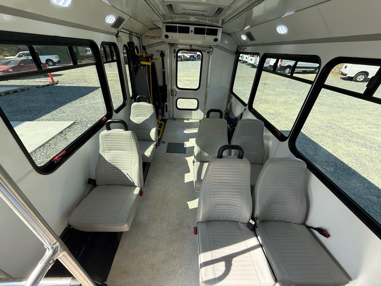 Ford Econoline E350 2017