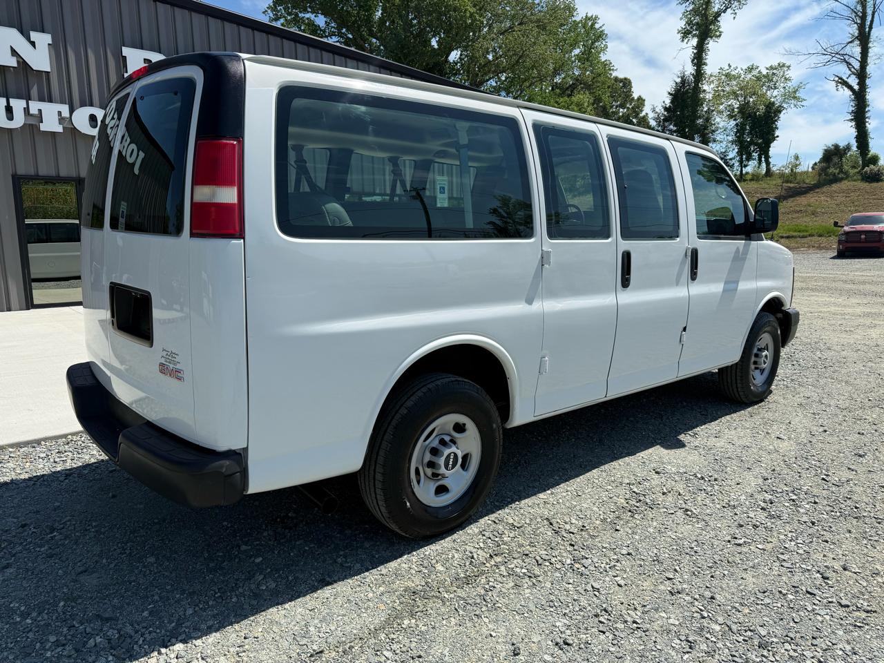 GMC Savana G2500 2007