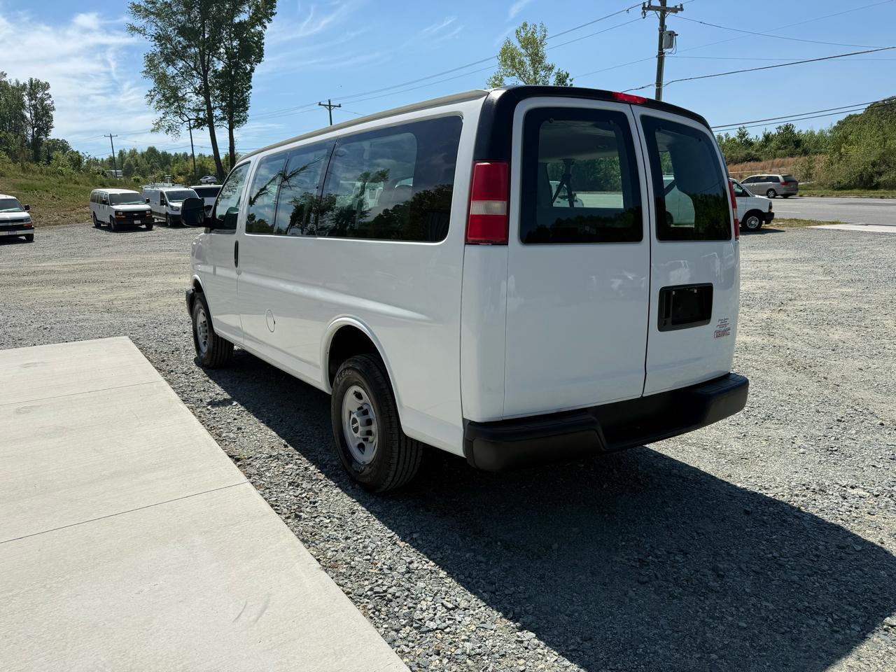 GMC Savana G2500 2007