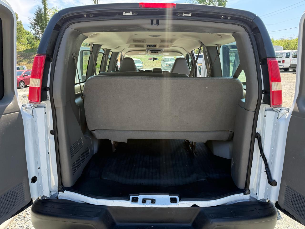 GMC Savana G2500 2007
