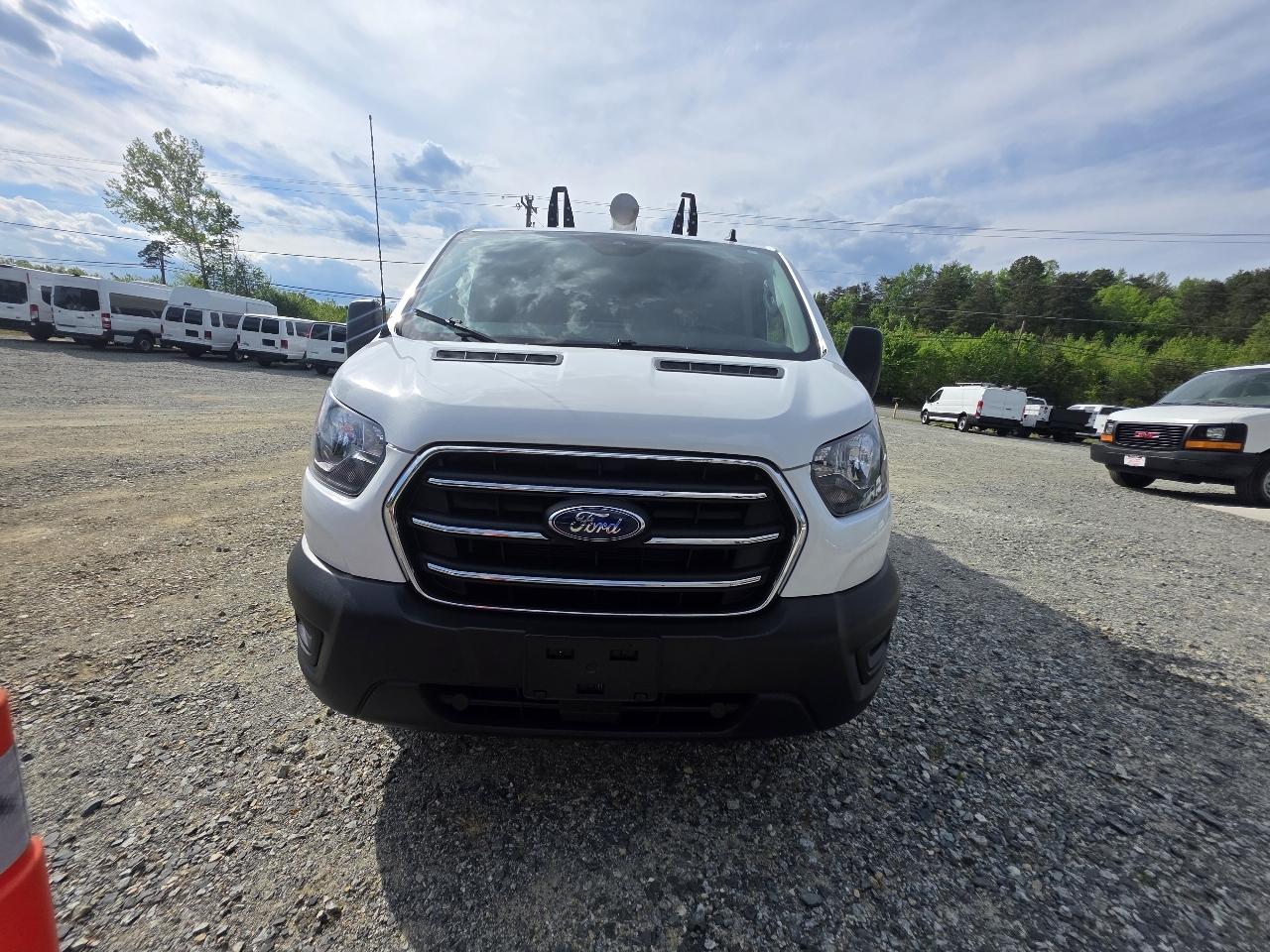 Ford Transit 250 Van Low Roof w/Sliding Pass. 130-in. WB 2020