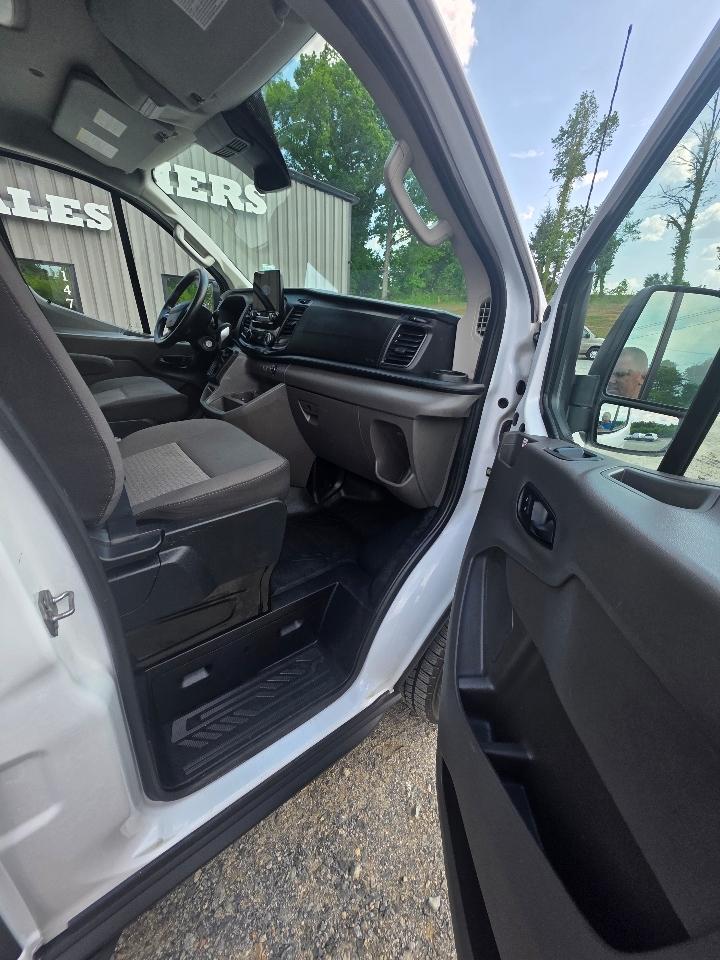 Ford Transit 150 Van Low Roof w/Sliding Pass. 130-in. WB 2020