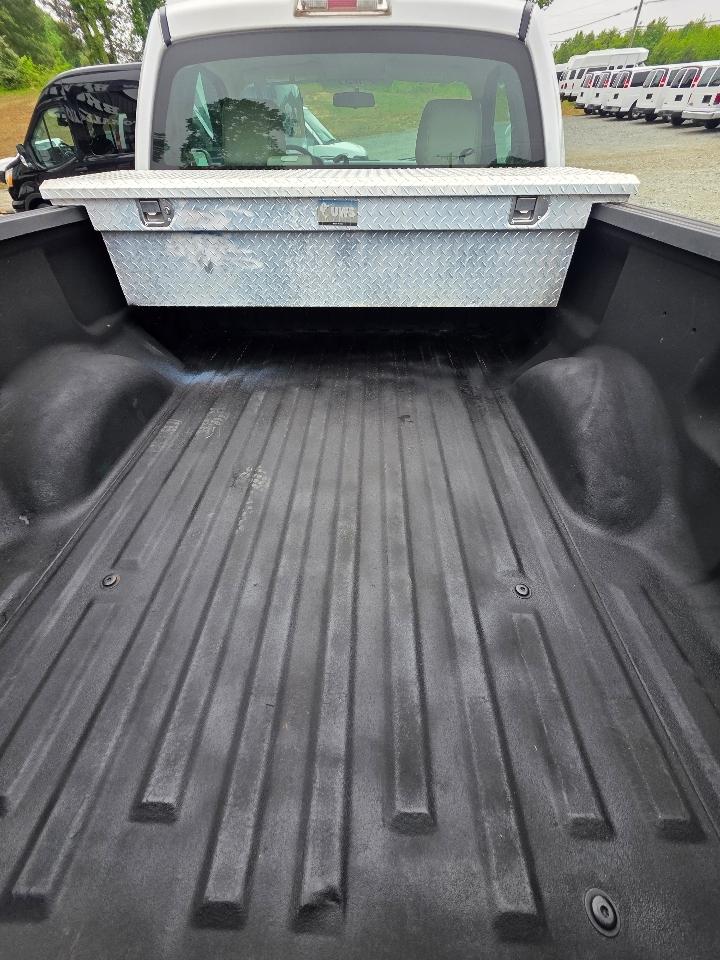 Ford F-150 2WD Reg Cab 126" XL 2009