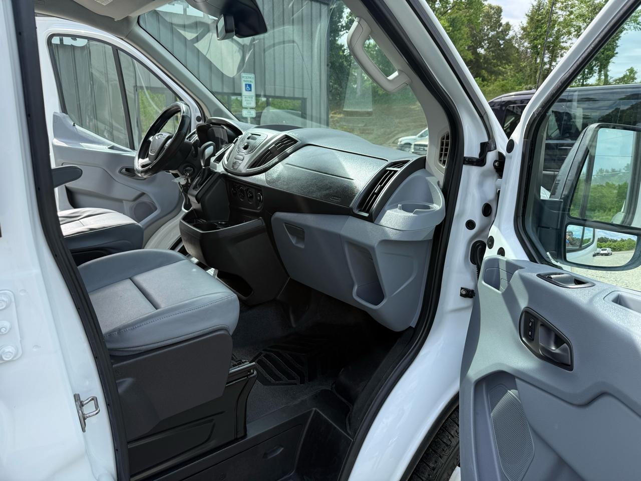 Ford Transit 250 Van Low Roof 60/40 Pass. 148-in. WB 2016