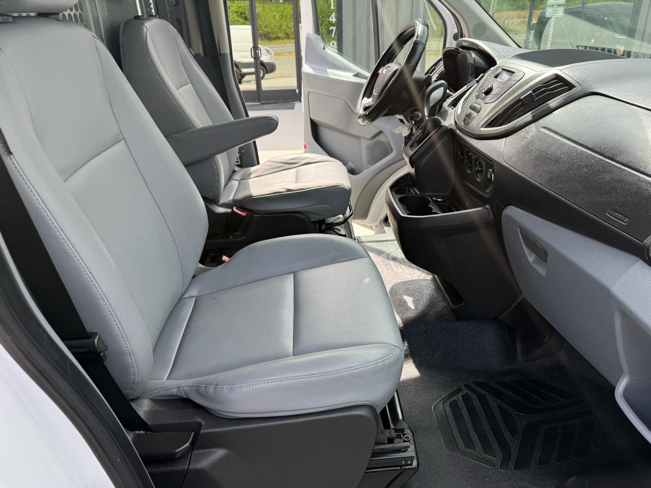 Ford Transit 250 Van Low Roof 60/40 Pass. 148-in. WB 2016