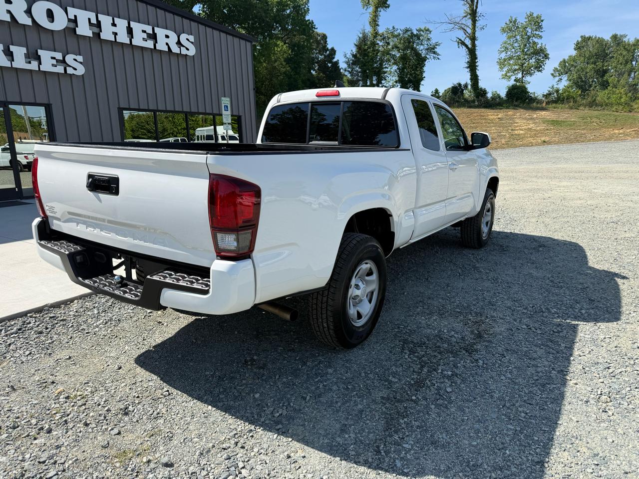 Toyota Tacoma SR5 Access Cab I4 6AT 2WD 2022