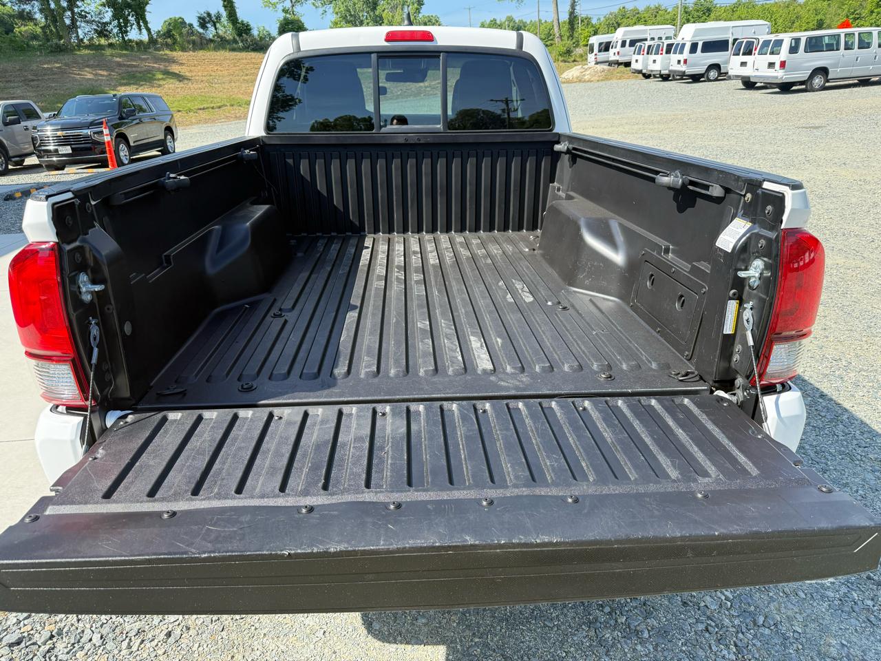 Toyota Tacoma SR5 Access Cab I4 6AT 2WD 2022