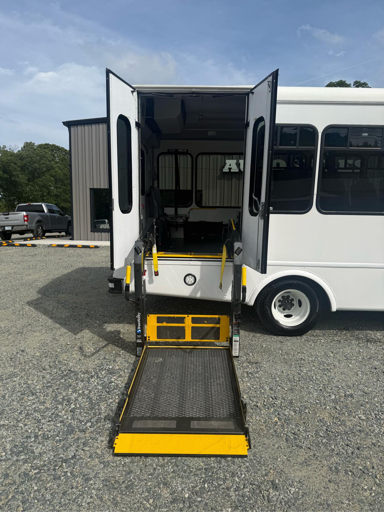 Ford Econoline E350 2018