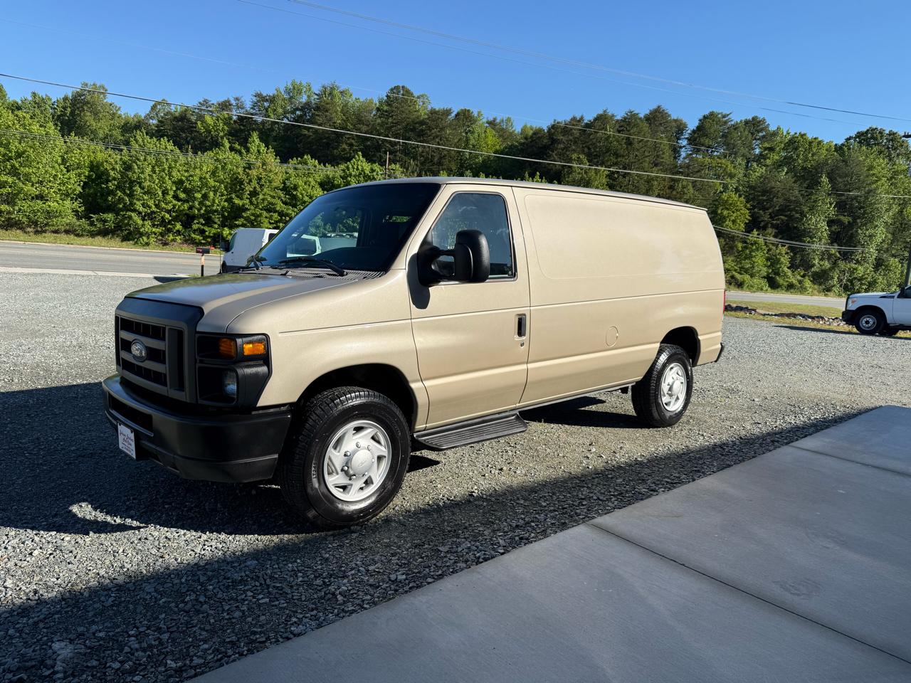 Ford Econoline E-250 2014