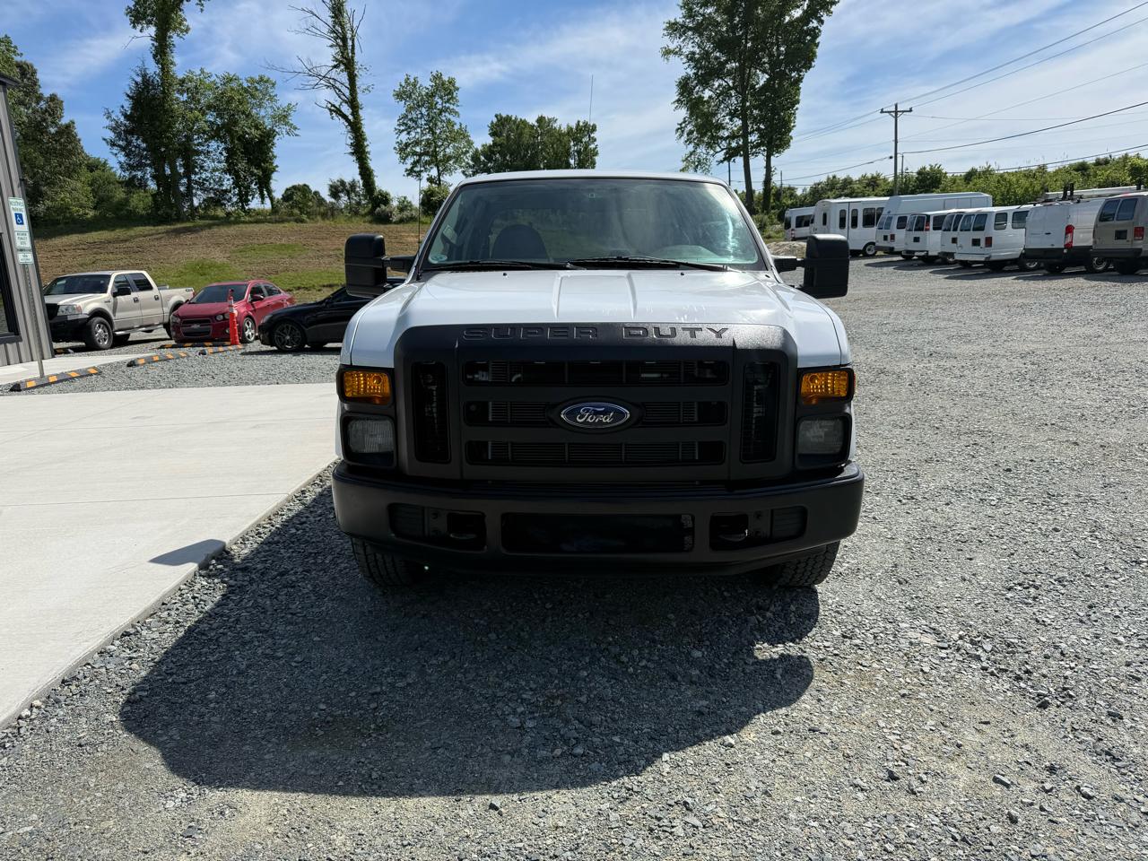Ford F-250 SD XL SuperCab Long Bed 2WD 2010