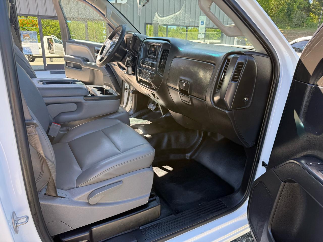 GMC Sierra 2500HD Base Long Box 2WD 2015