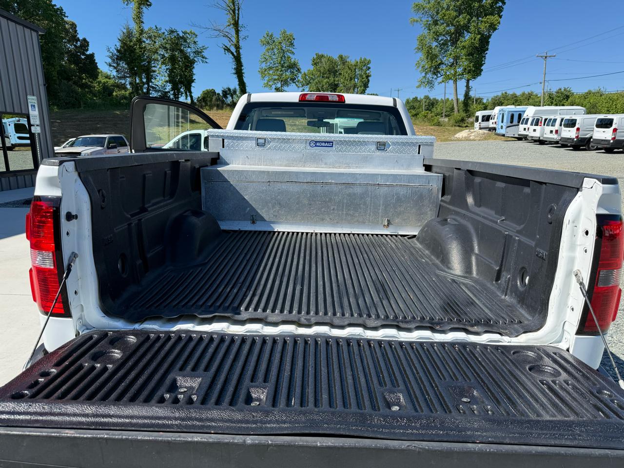 GMC Sierra 2500HD Base Long Box 2WD 2015
