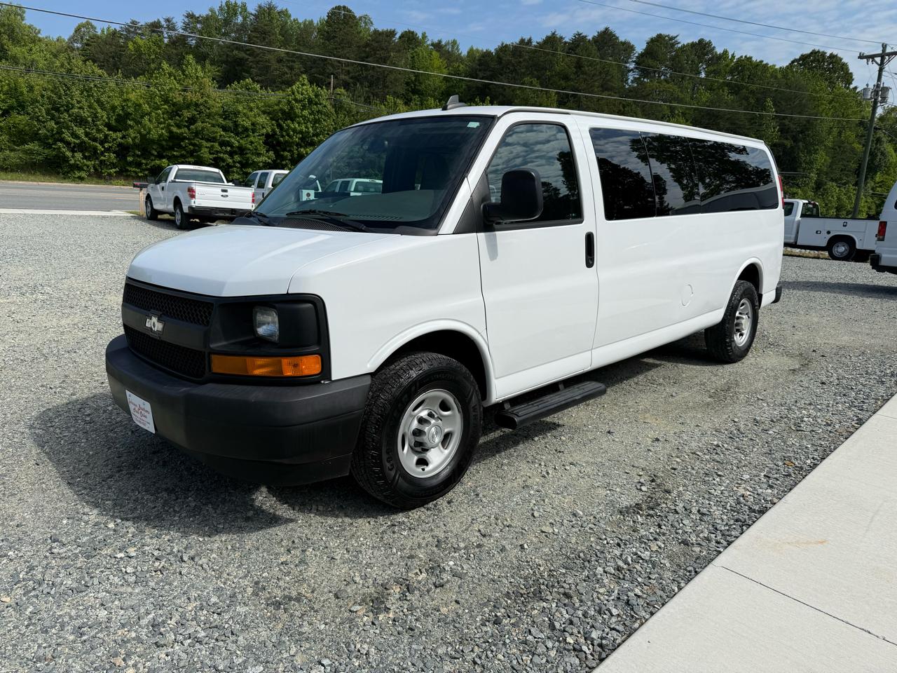 Chevrolet Express LS 3500 Extended 2017