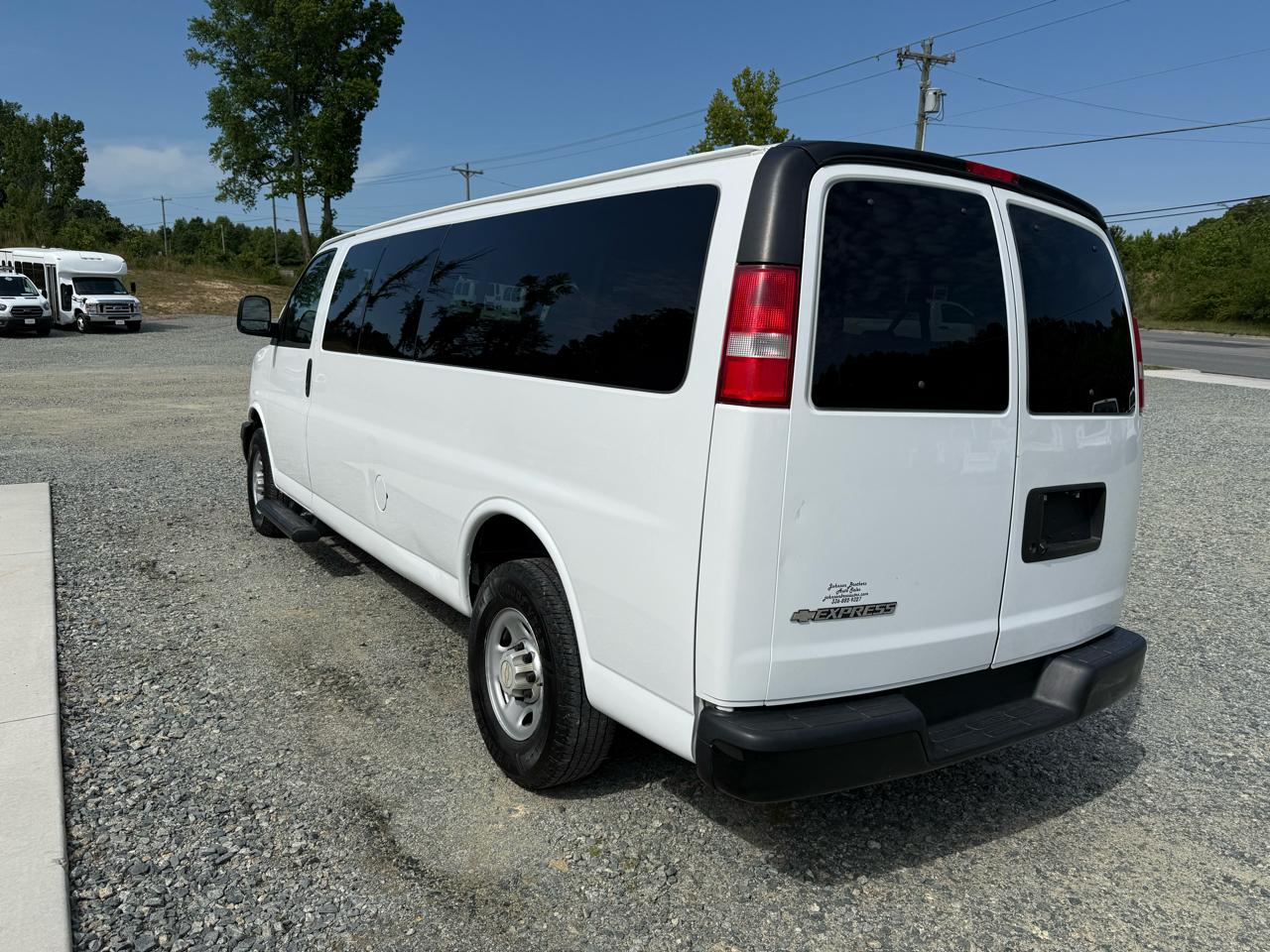 Chevrolet Express LS 3500 Extended 2017