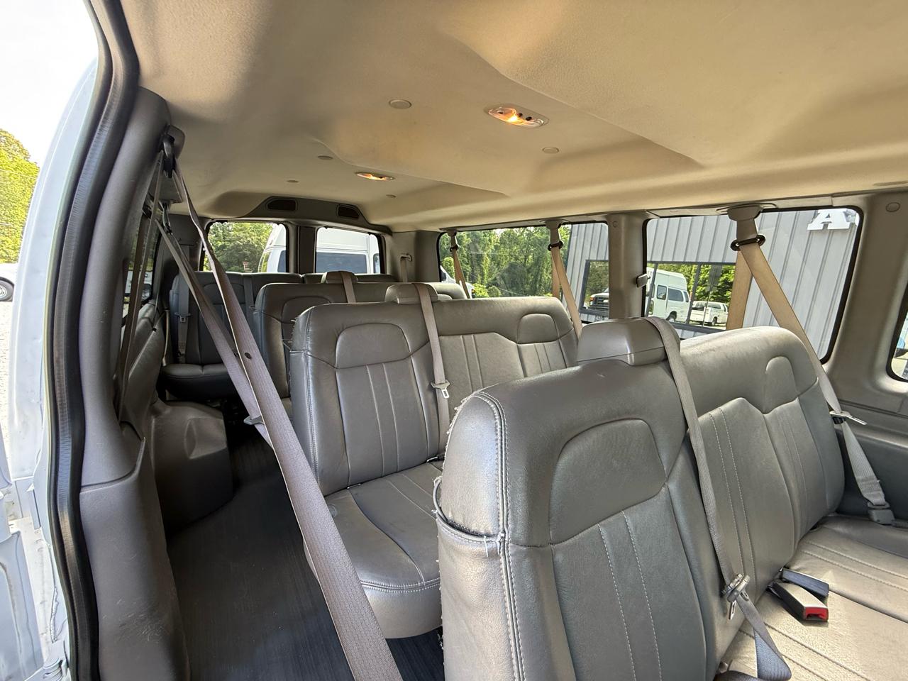 Chevrolet Express LS 3500 Extended 2017