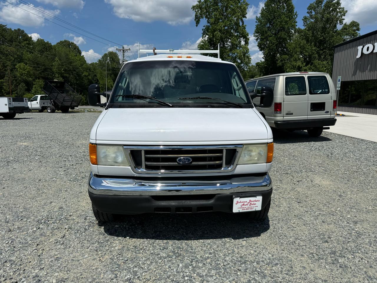 Ford Econoline E-350 Super Duty 2006