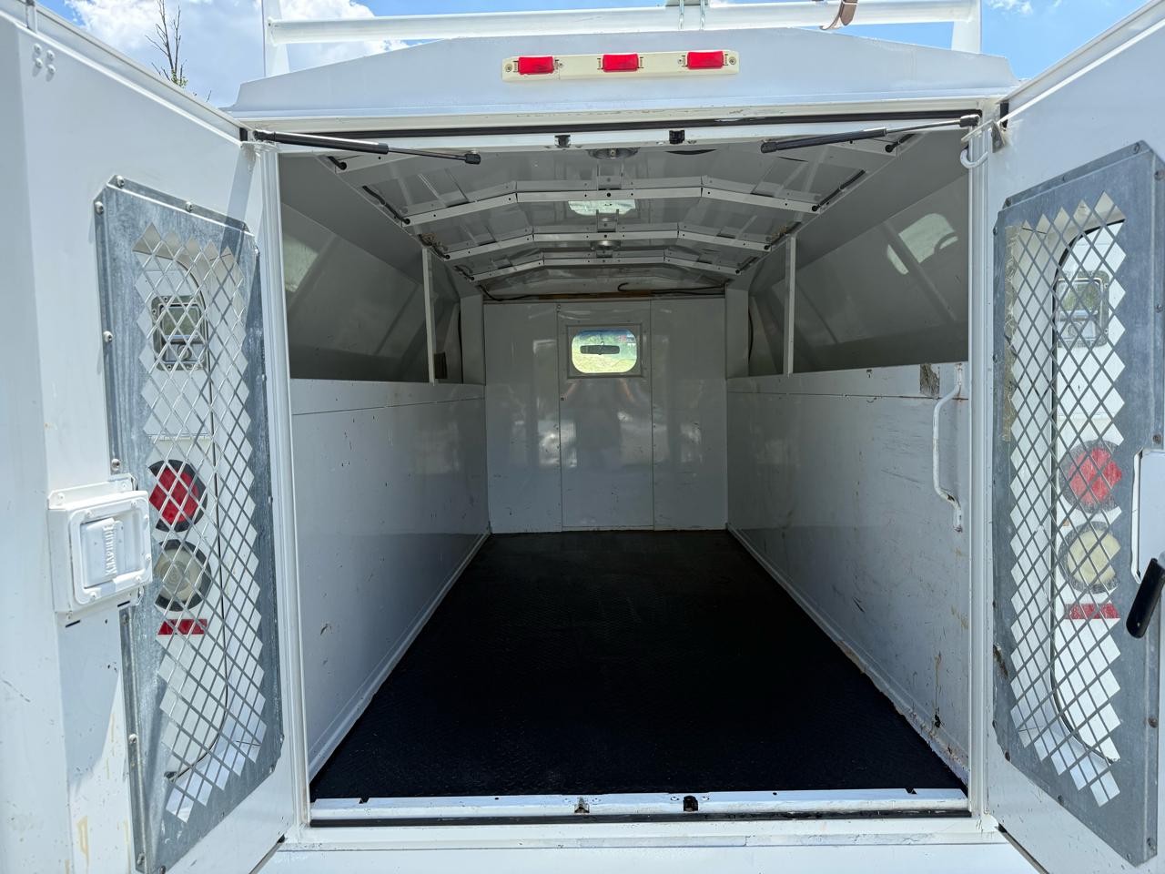 Ford Econoline E-350 Super Duty 2006