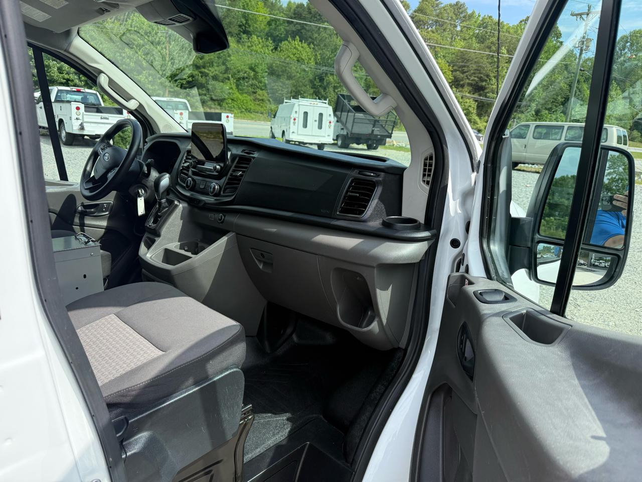 Ford Transit 150 Van Low Roof w/Sliding Pass. 130-in. WB 2020