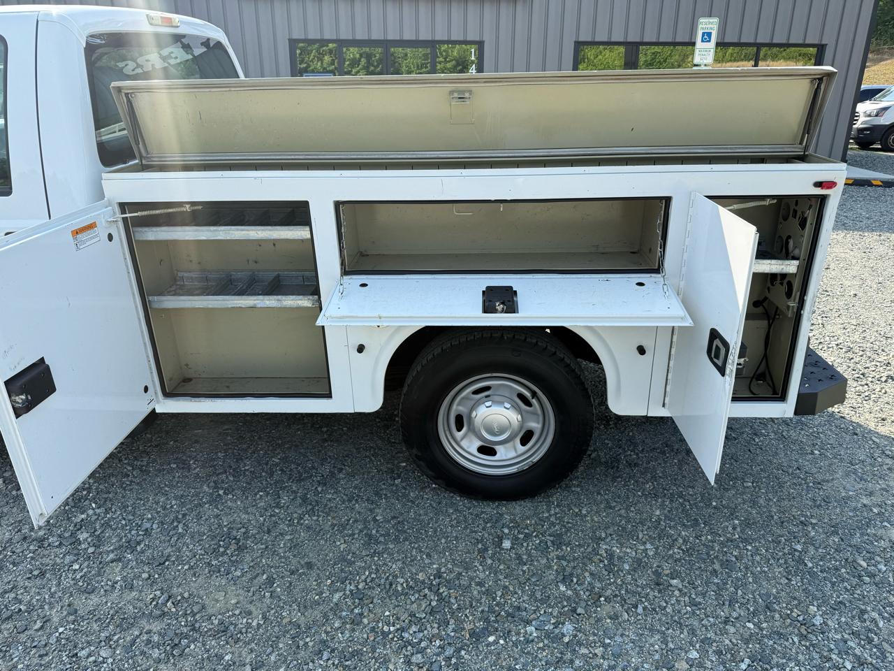 Ford F-250 SD XLT 2WD 2016