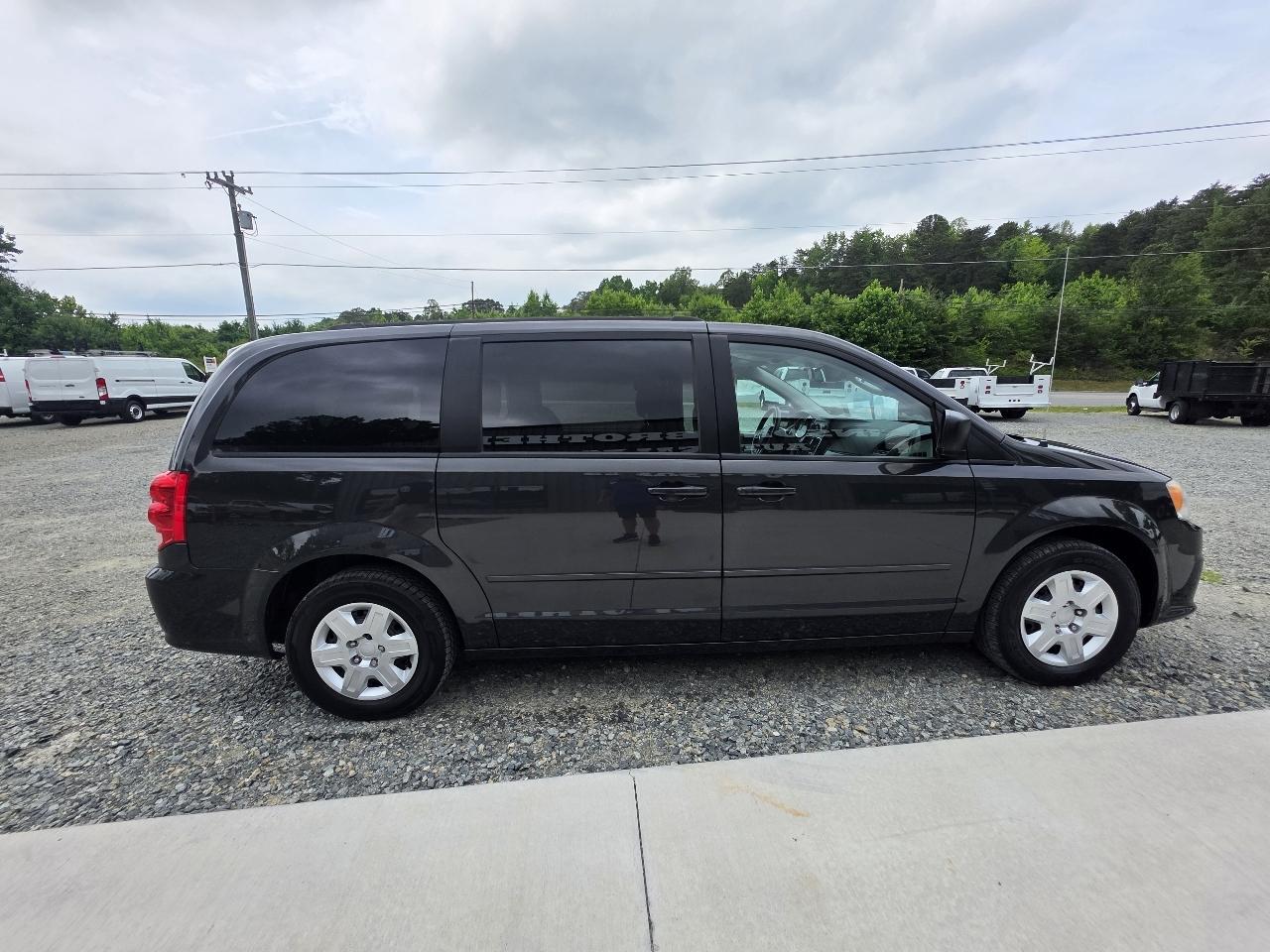 Dodge Grand Caravan Express 2011