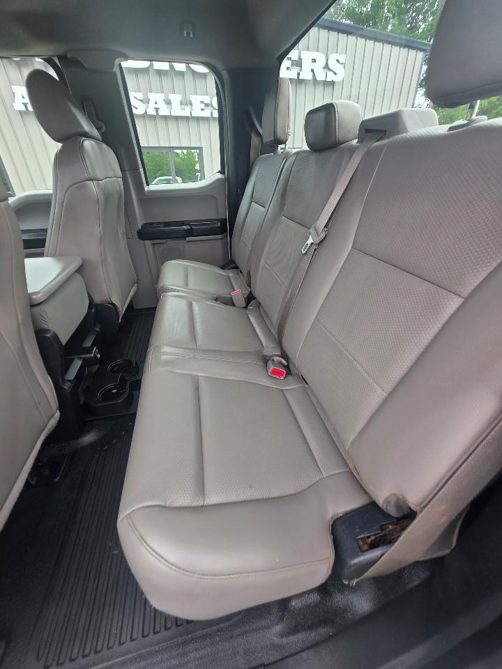 Ford F-250 SD XL SuperCab 2WD 2017