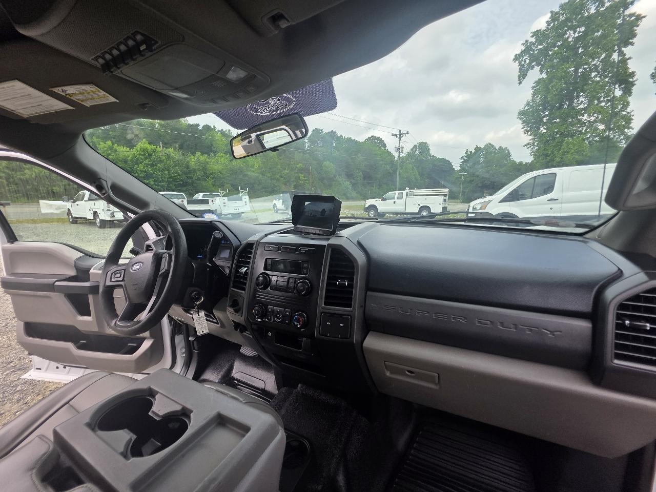 Ford F-250 SD XL SuperCab 2WD 2017