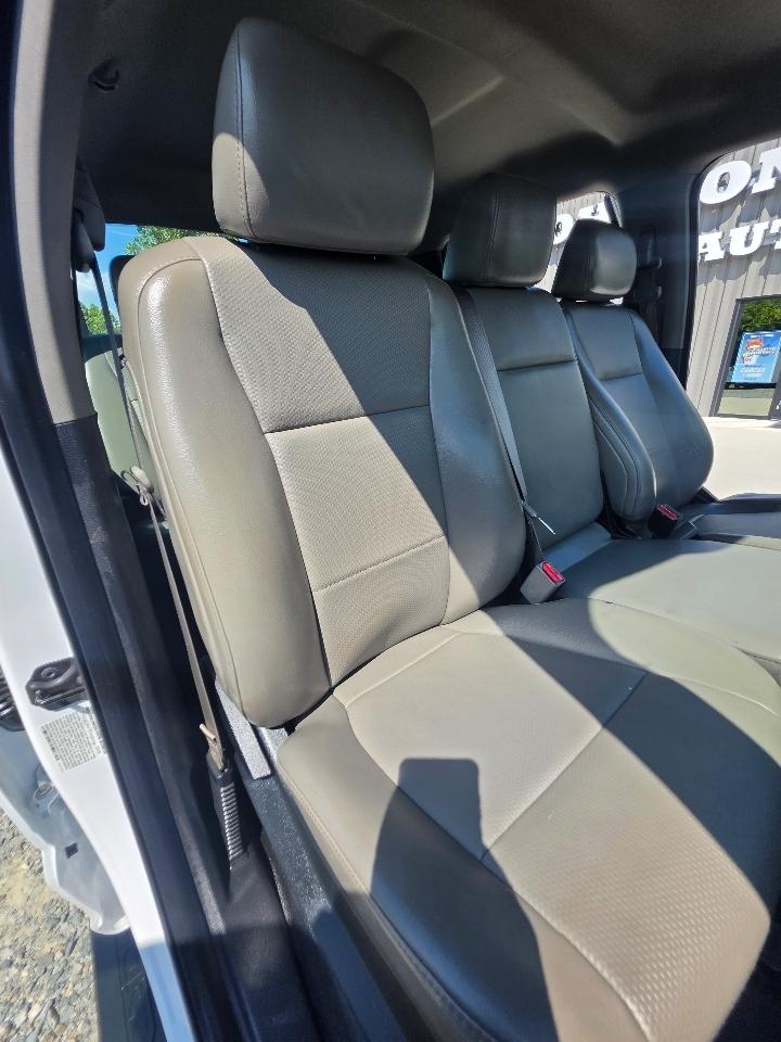 Ford F-350 SD XL Crew Cab DRW 4WD 2017