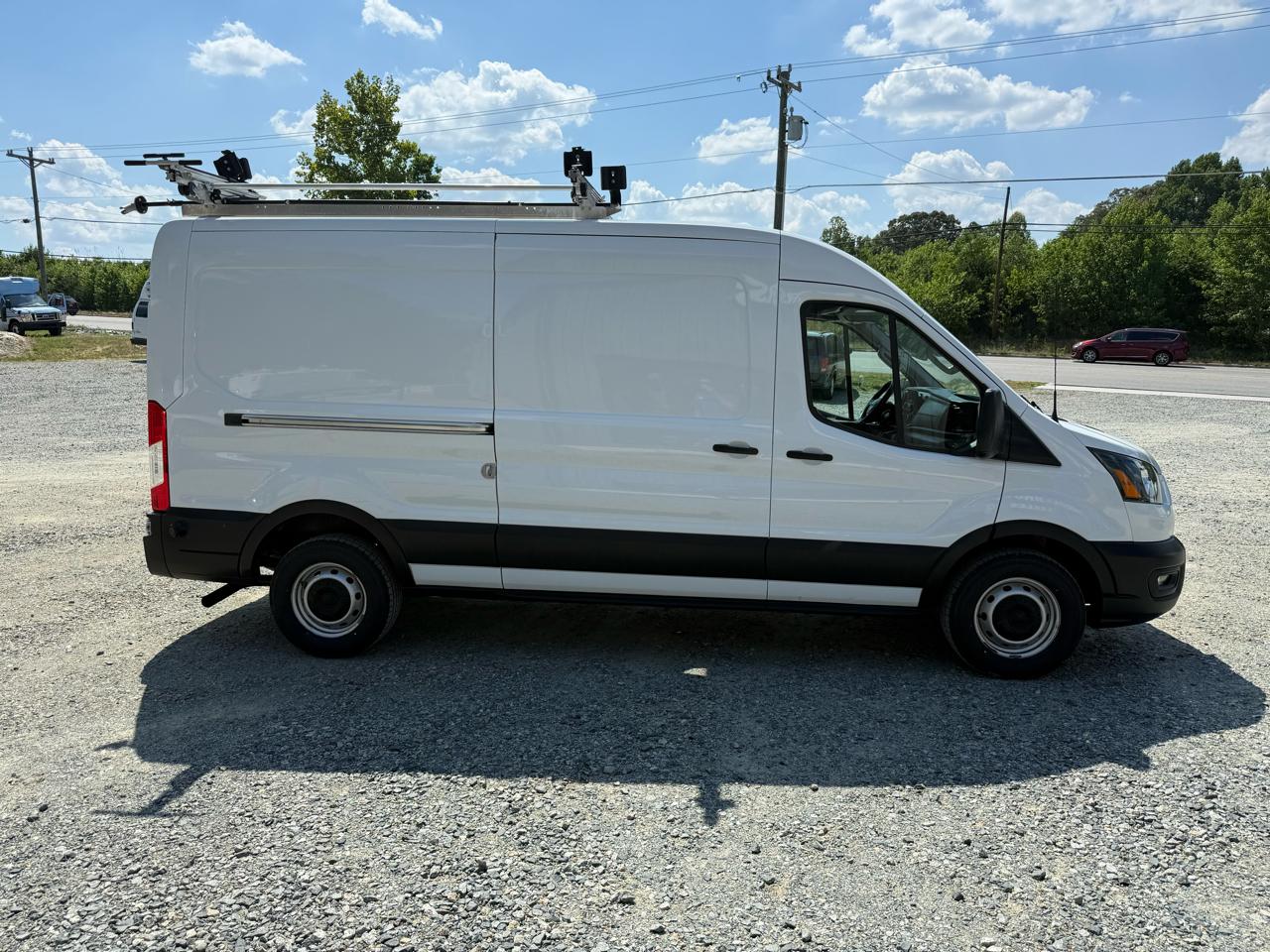 Ford Transit 250 Van Med. Roof w/Sliding Pass. 130-in. WB 2020