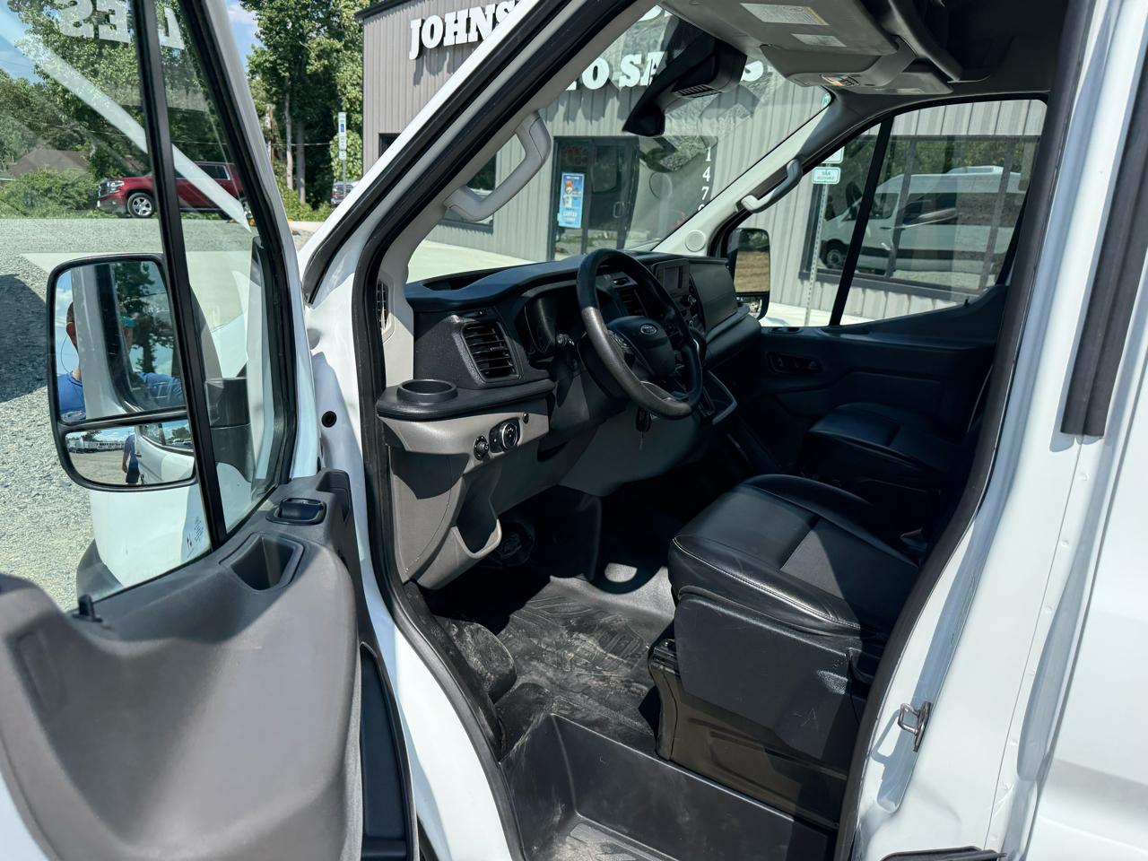 Ford Transit 250 Van Med. Roof w/Sliding Pass. 130-in. WB 2020
