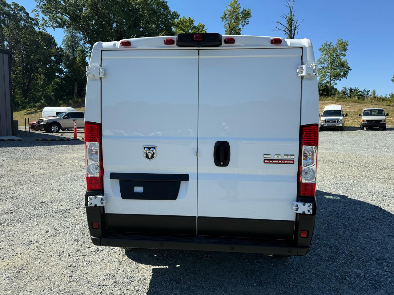 RAM Promaster 1500 Low Roof 118-in. WB 2021