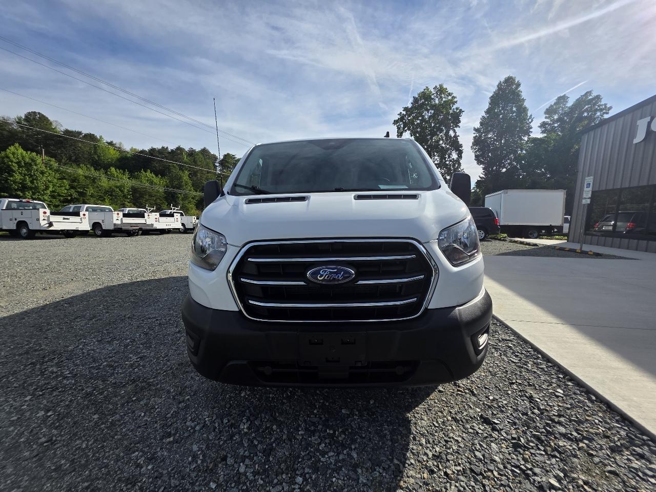 Ford Transit 250 Van Low Roof w/Sliding Pass. 130-in. WB 2020