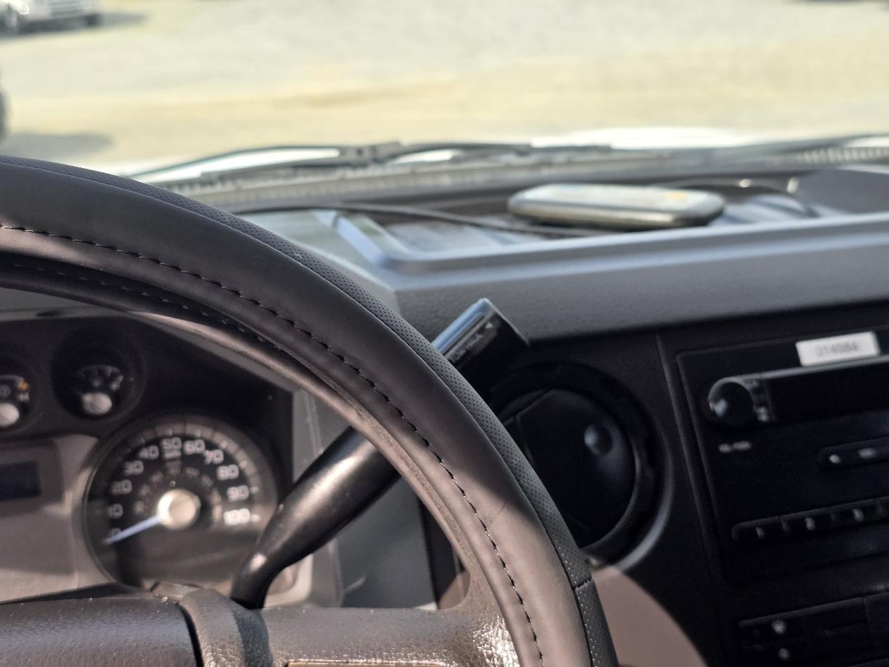 Ford F-550 Crew Cab DRW 4WD 2015