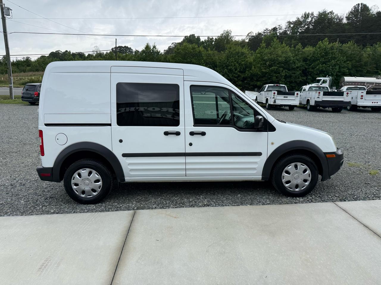 Ford Transit Connect XL 2011