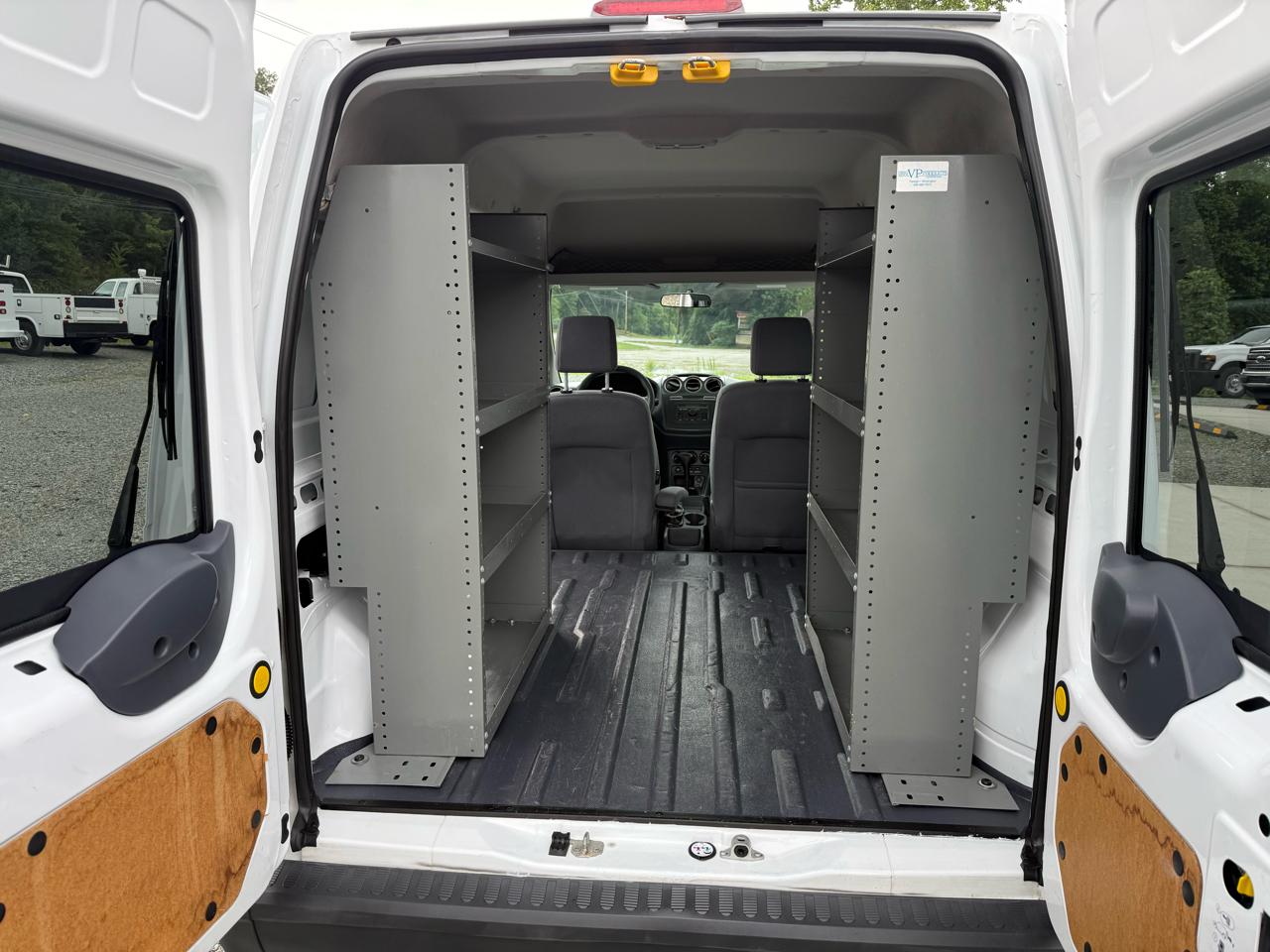 Ford Transit Connect XL 2011