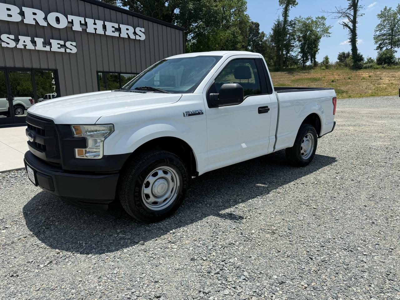 Ford F-150 2WD Reg Cab 126" XL 2015