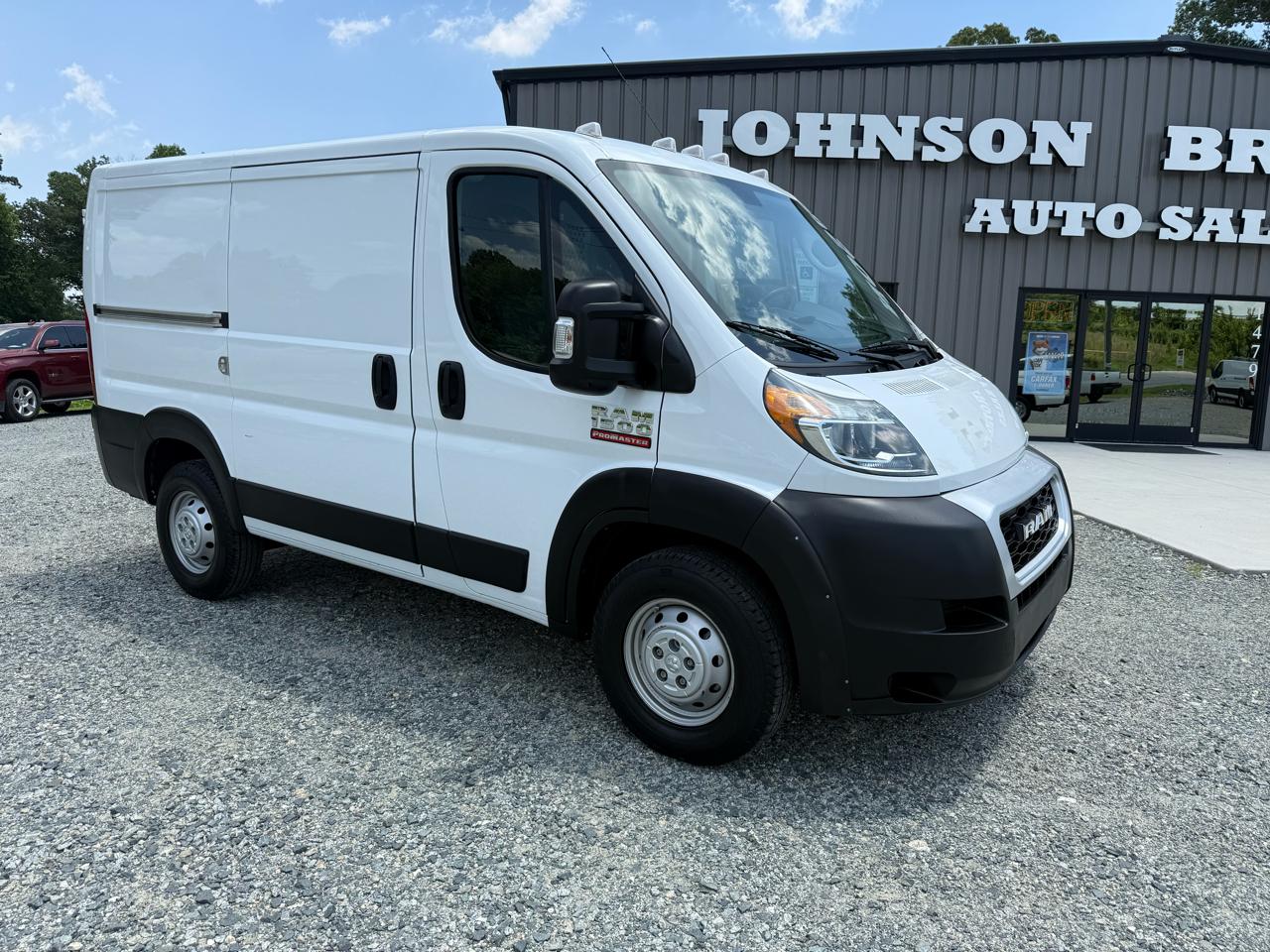 RAM Promaster 1500 Low Roof 118-in. WB 2021