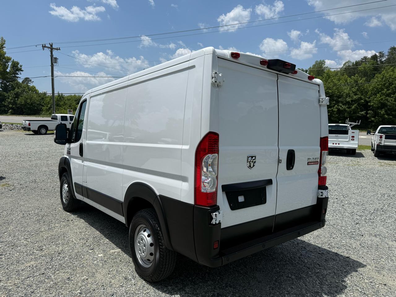 RAM Promaster 1500 Low Roof 118-in. WB 2021