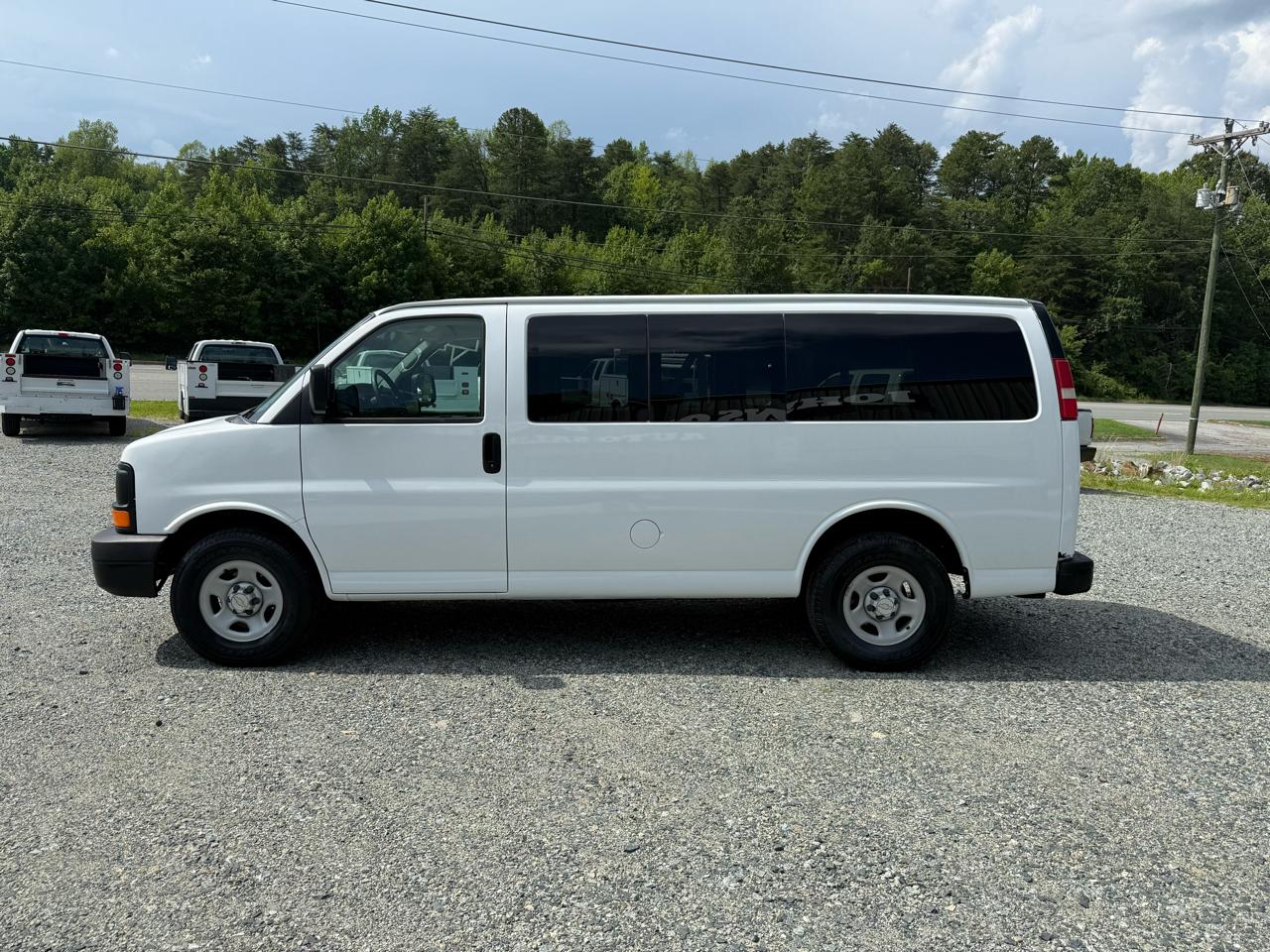 Chevrolet Express LS 1500 2008