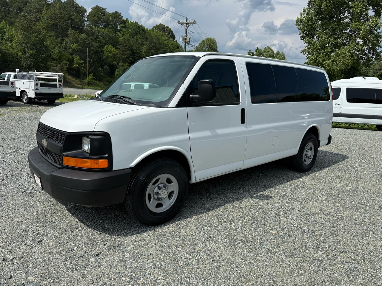 Chevrolet Express LS 1500 2008