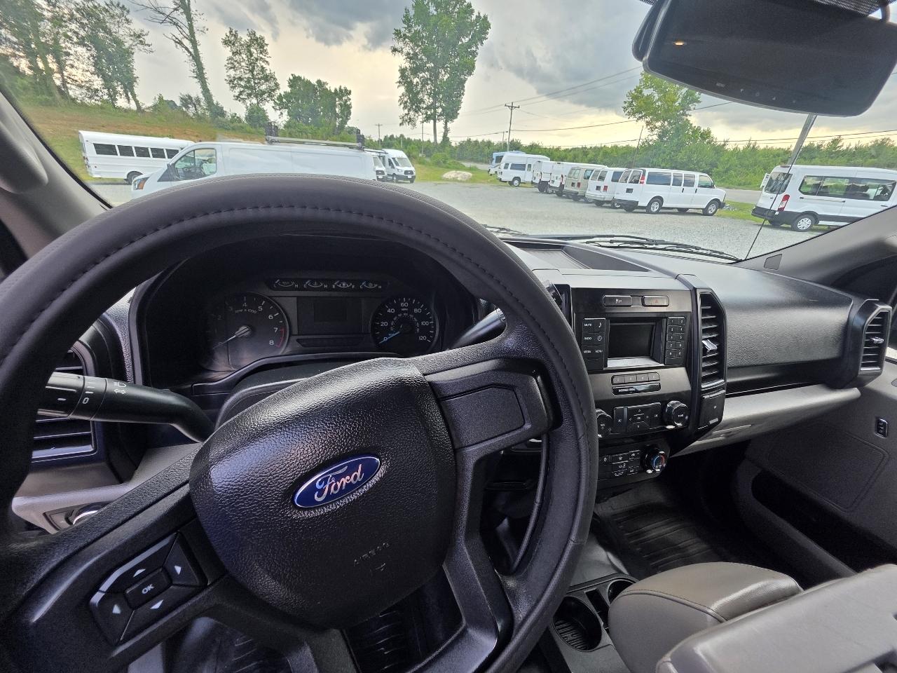 Ford F-150 2WD SuperCab 145" XL 2016