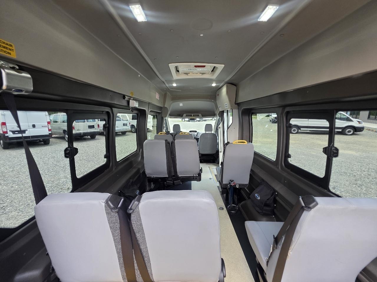 Ford Transit 350 Van High Roof w/Sliding Pass. 148-in. WB EL 2018