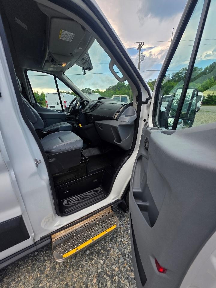 Ford Transit 350 Van High Roof w/Sliding Pass. 148-in. WB EL 2018