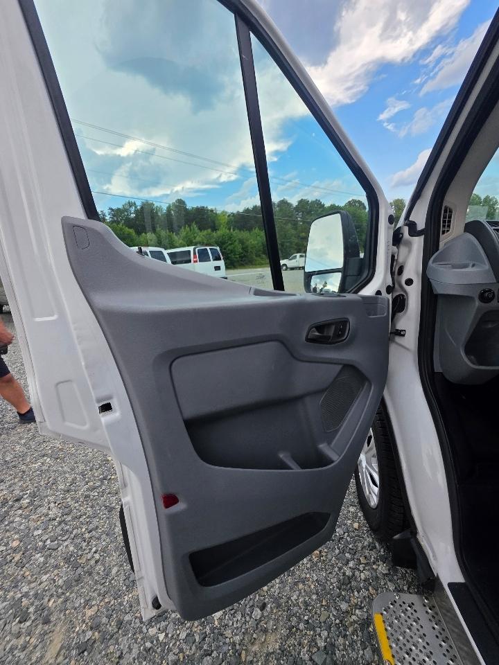 Ford Transit 350 Van High Roof w/Sliding Pass. 148-in. WB EL 2018