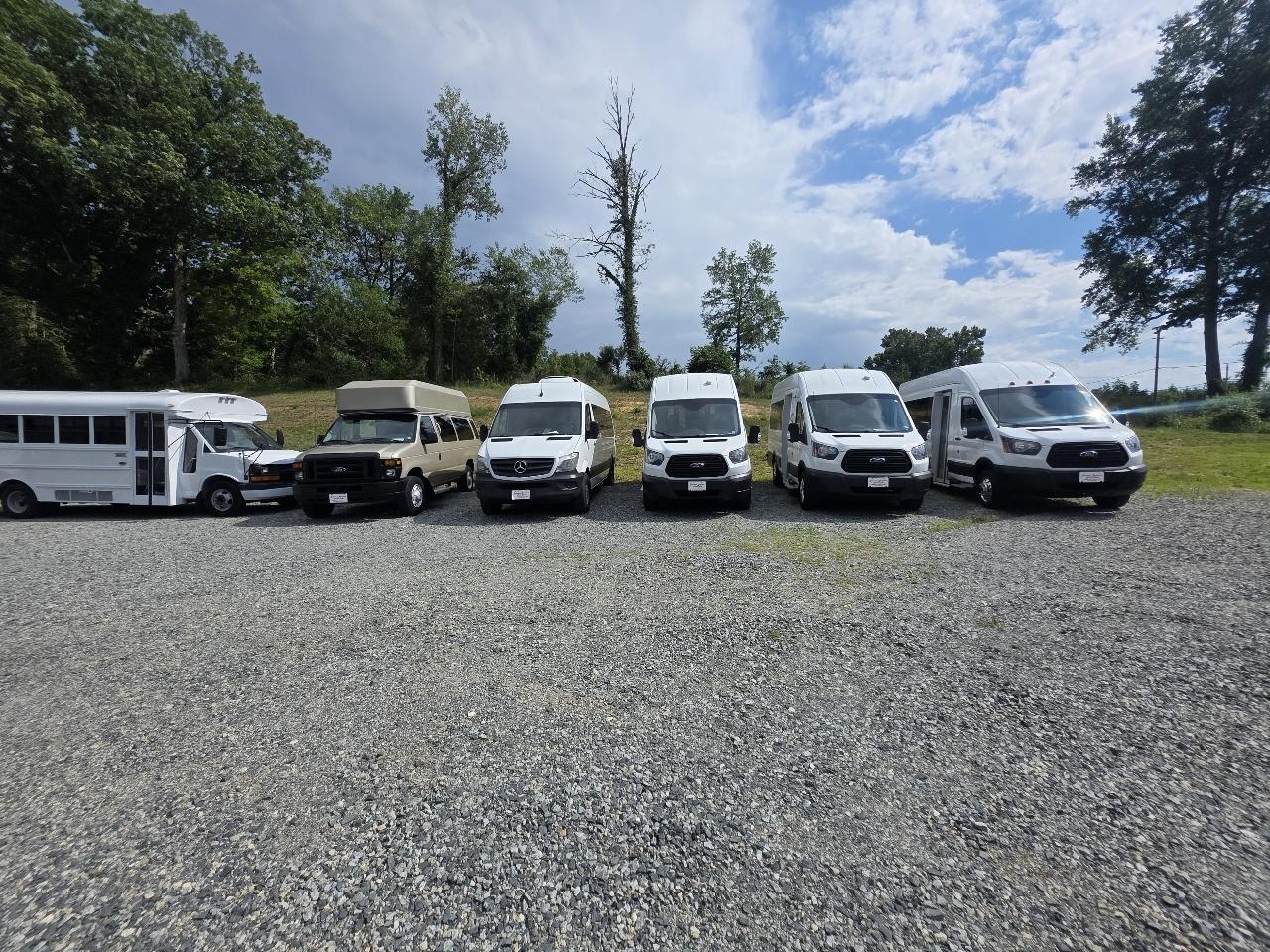 Ford Transit 350 Van High Roof w/Sliding Pass. 148-in. WB EL 2018