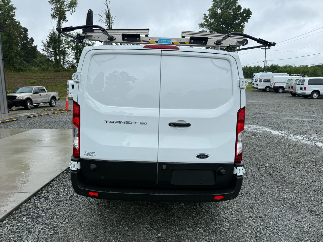 Ford Transit 150 Van Low Roof w/Sliding Pass. 130-in. WB 2020