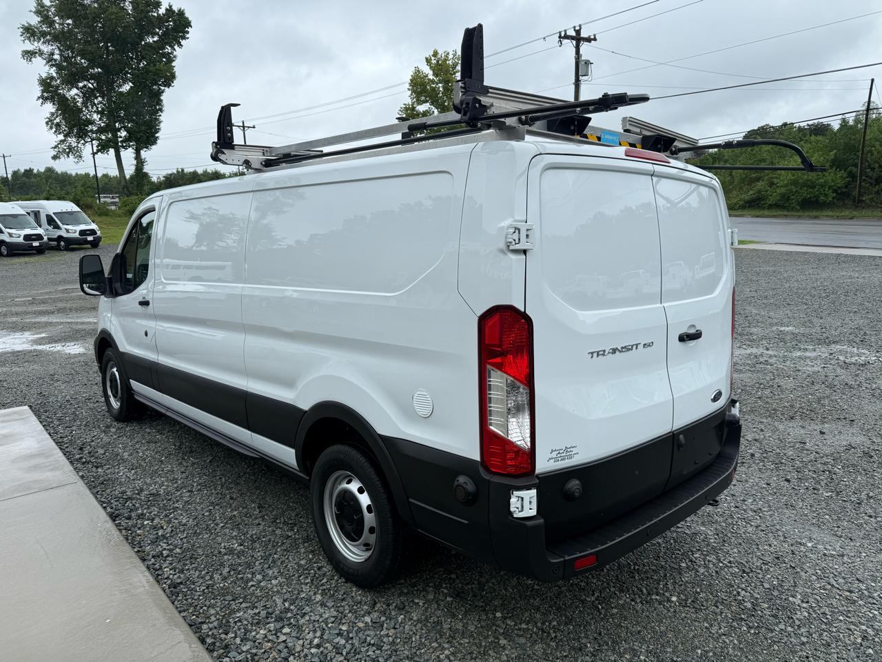 Ford Transit 150 Van Low Roof w/Sliding Pass. 130-in. WB 2020