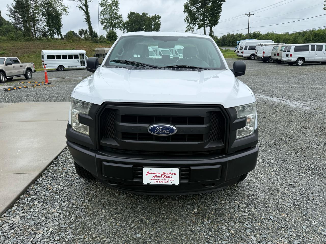Ford F-150 4WD SuperCab 145" XL 2015