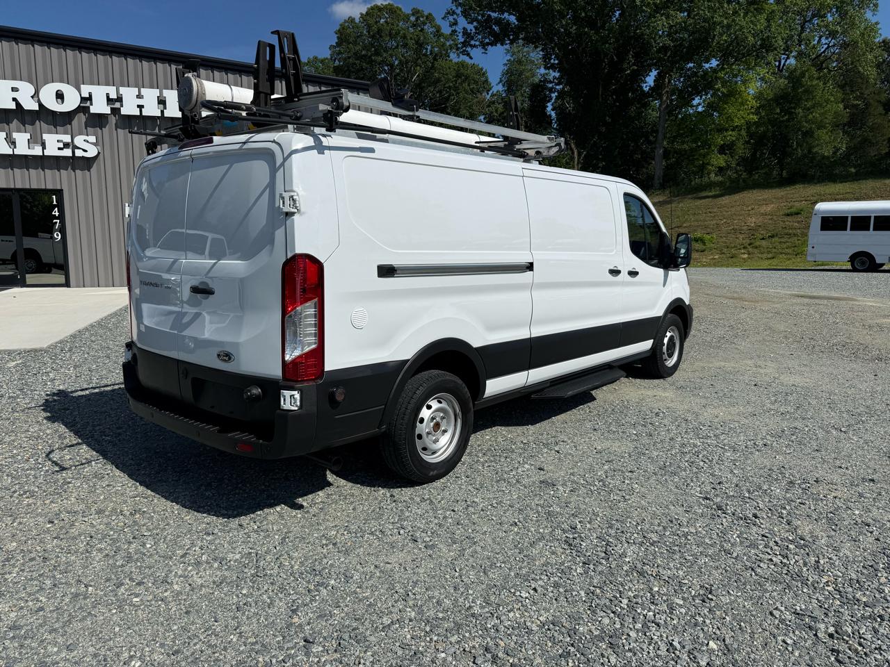 Ford Transit 150 Van Low Roof w/Sliding Pass. 130-in. WB 2020