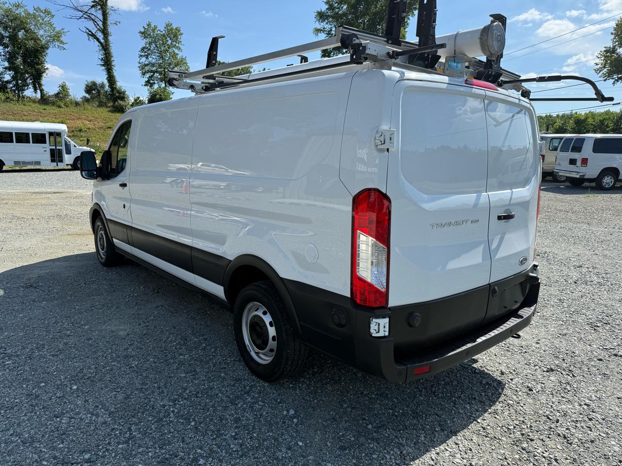 Ford Transit 150 Van Low Roof w/Sliding Pass. 130-in. WB 2020